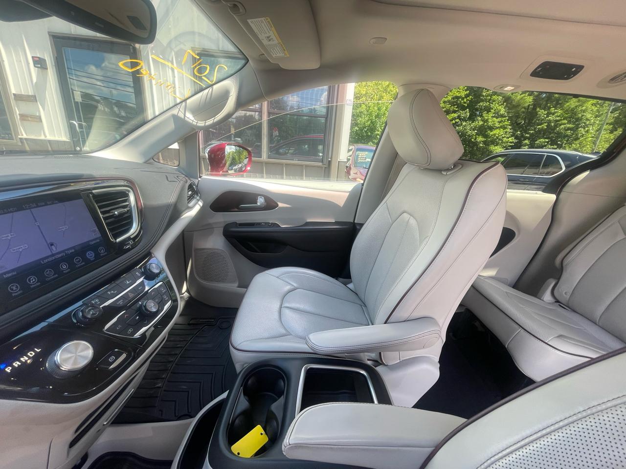 Chrysler Pacifica Limited FWD 2017