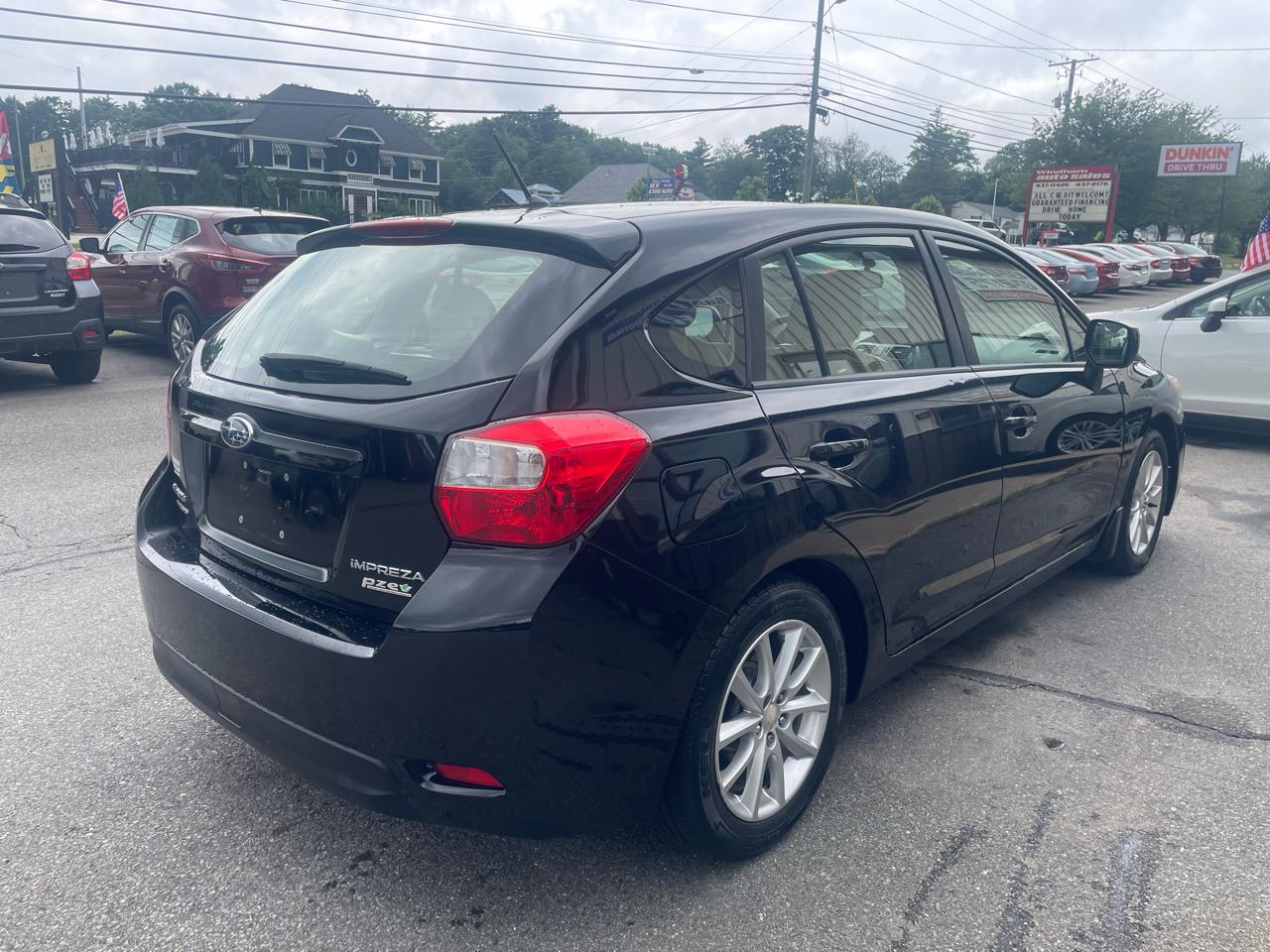 Subaru Impreza Wagon 5dr Auto 2.0i Premium 2014