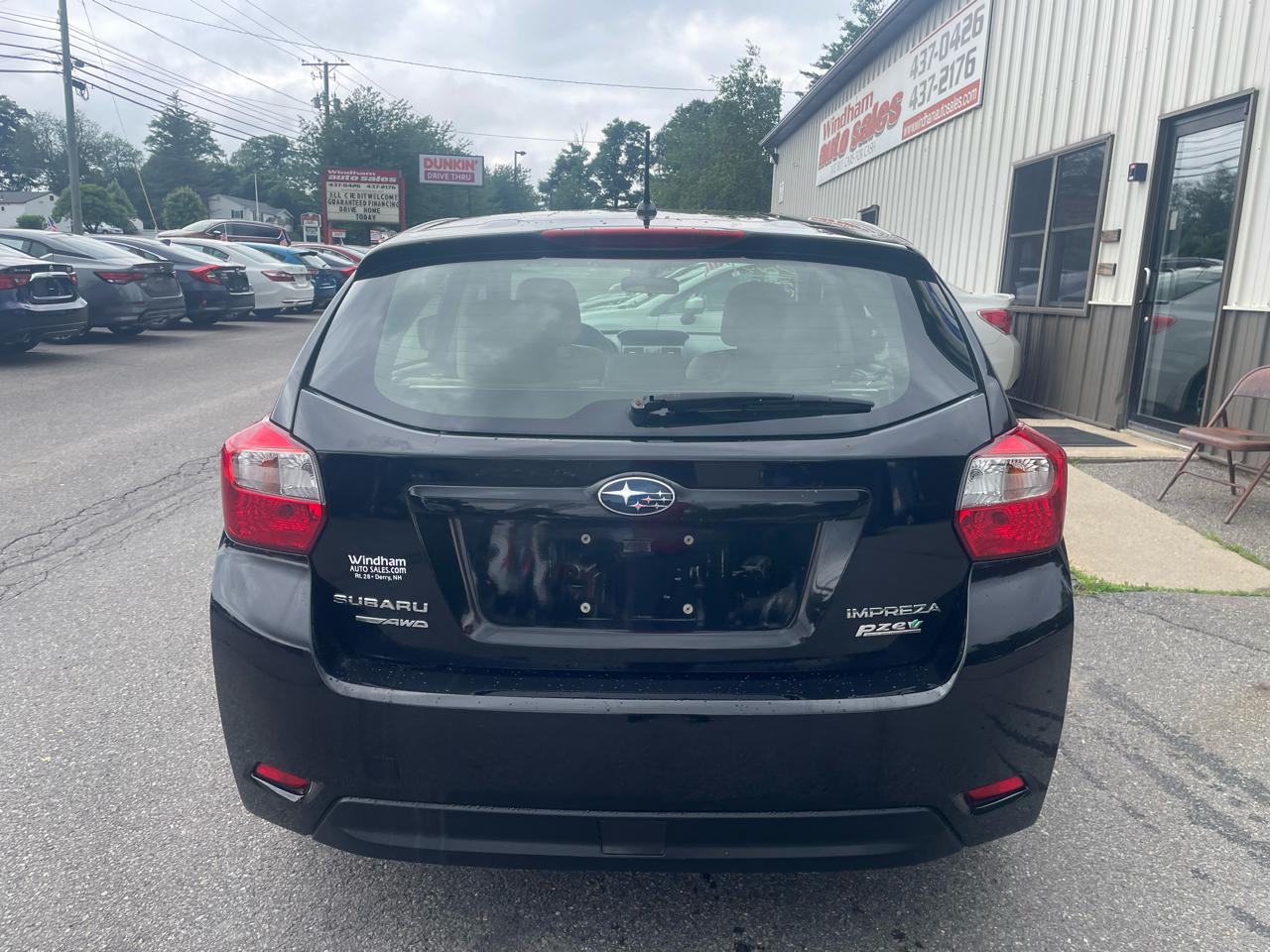 Subaru Impreza Wagon 5dr Auto 2.0i Premium 2014