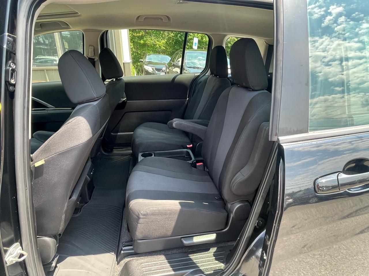 Mazda MAZDA5 4dr Wgn Auto Touring 2014