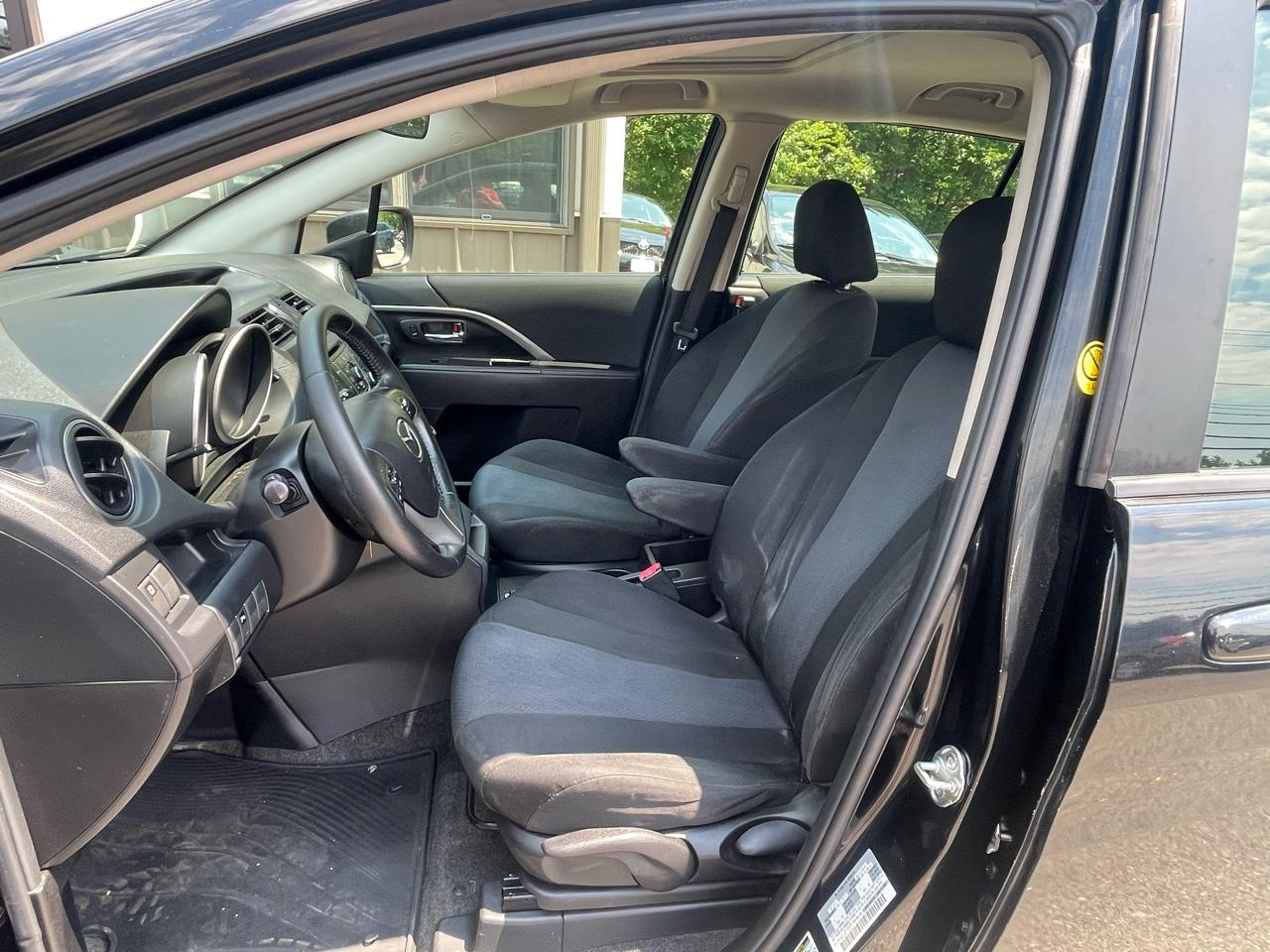 Mazda MAZDA5 4dr Wgn Auto Touring 2014
