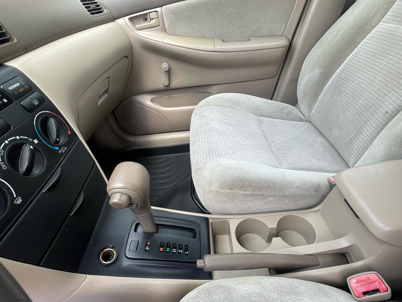 Toyota Corolla 4dr Sdn CE Auto (Natl) 2008