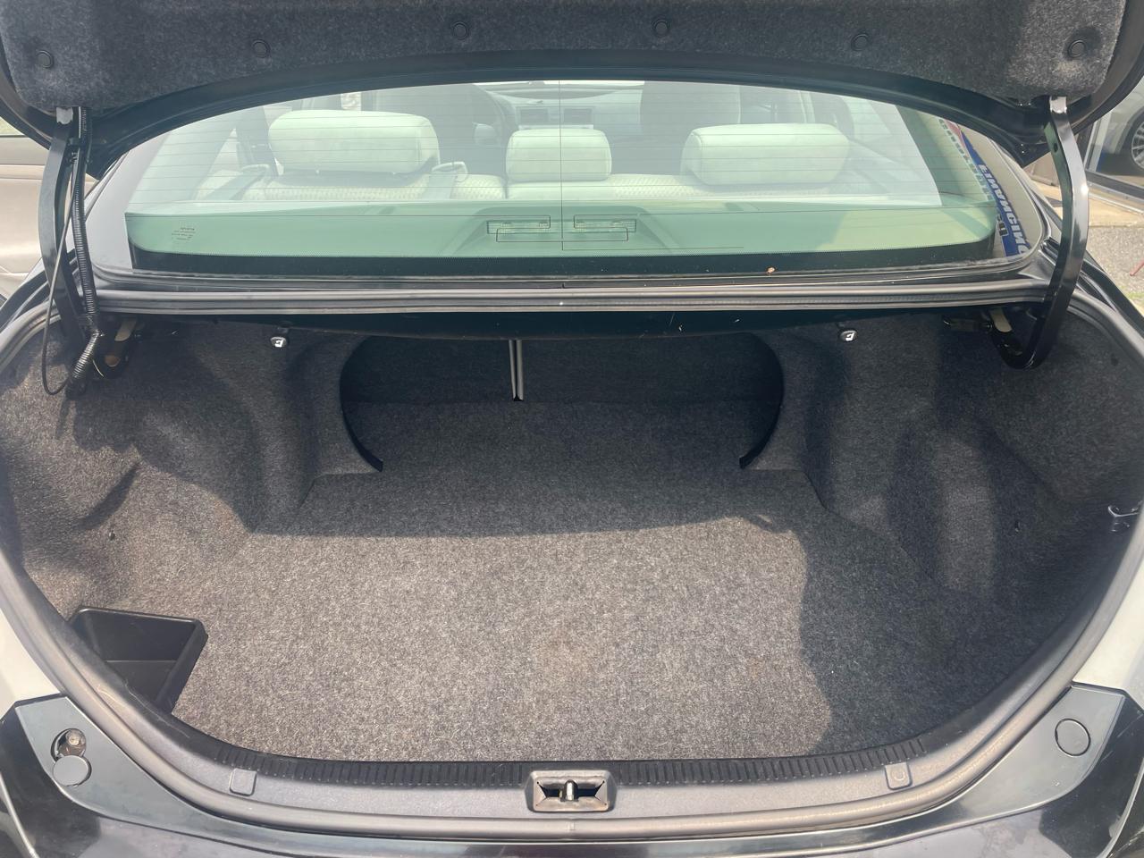 Toyota Camry 4dr Sdn I4 Auto LE (Natl) 2010