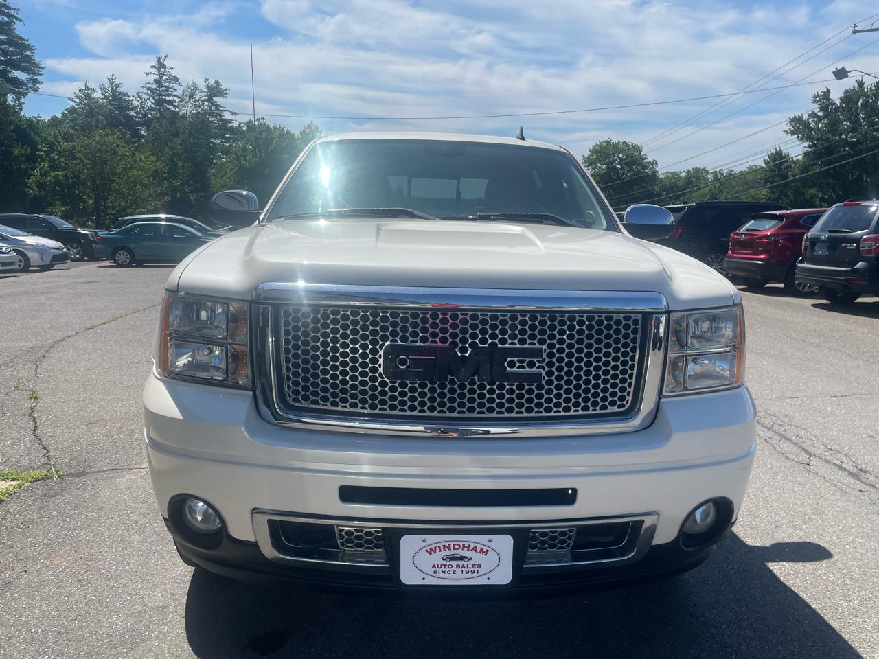 GMC Sierra 1500 AWD Crew Cab 143.5" Denali 2013