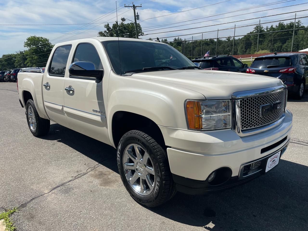 GMC Sierra 1500 AWD Crew Cab 143.5" Denali 2013