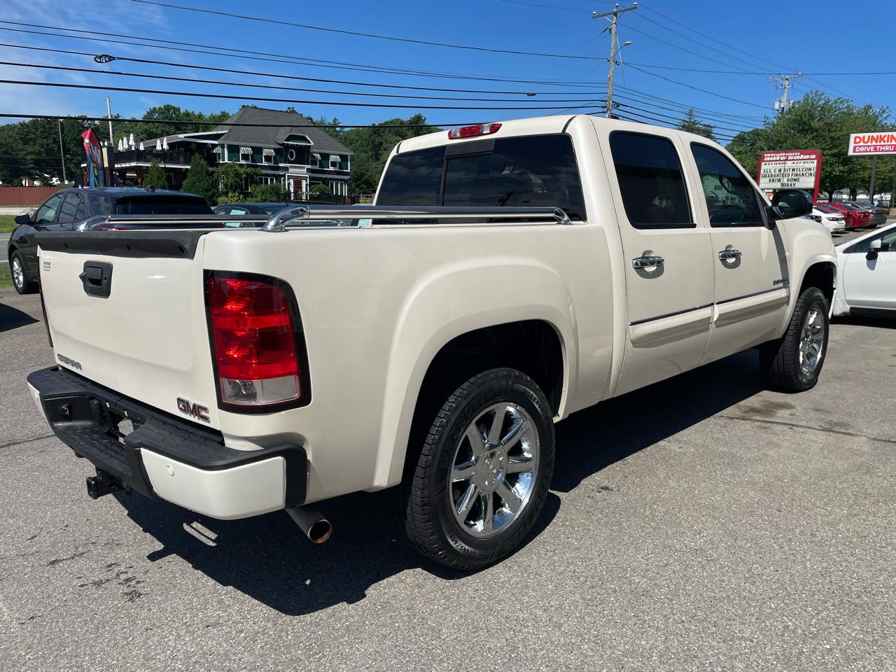 GMC Sierra 1500 AWD Crew Cab 143.5" Denali 2013