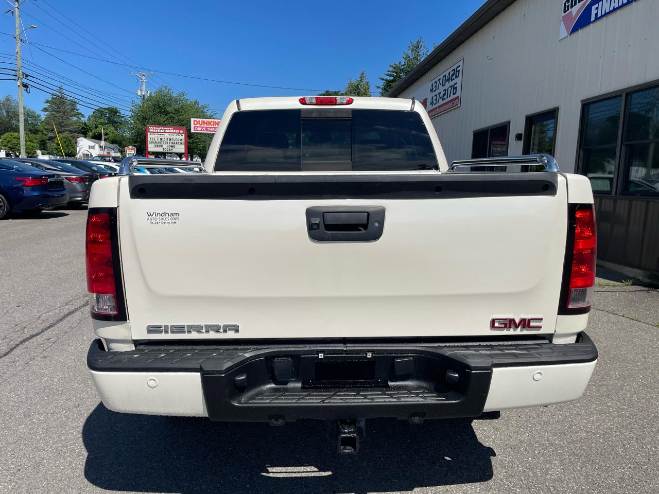 GMC Sierra 1500 AWD Crew Cab 143.5" Denali 2013