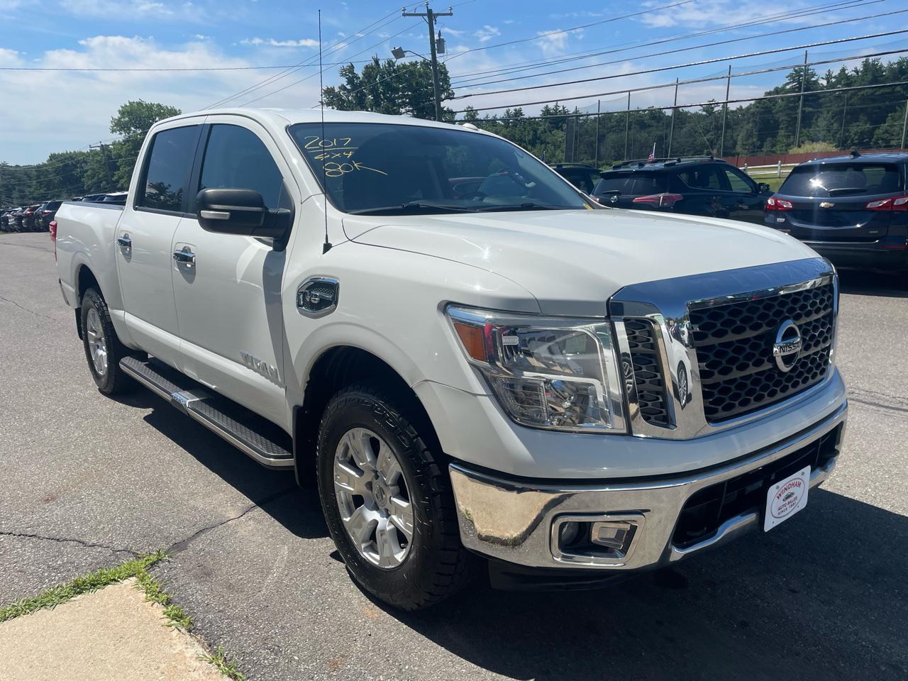 Nissan Titan 4x4 Crew Cab S 2017