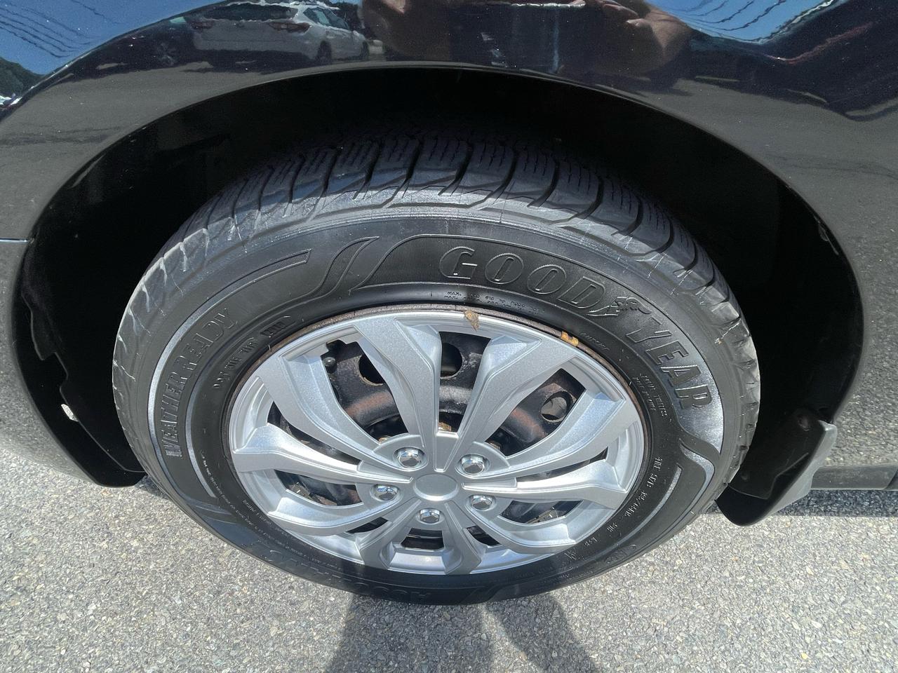 Hyundai Elantra 4dr Sdn Auto GLS PZEV 2009