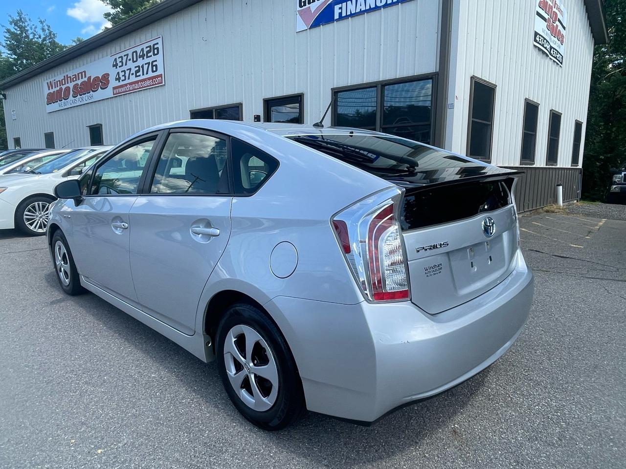 Toyota Prius 5dr HB II (Natl) 2014