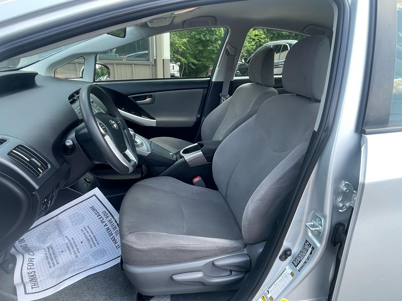 Toyota Prius 5dr HB II (Natl) 2014