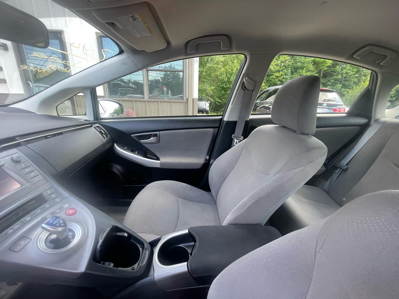 Toyota Prius 5dr HB II (Natl) 2014