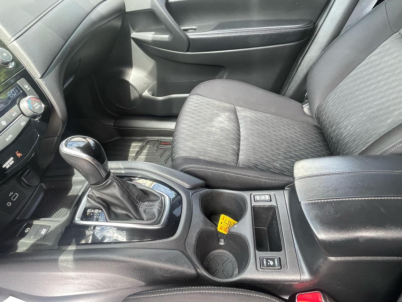 Nissan Rogue AWD SV 2019