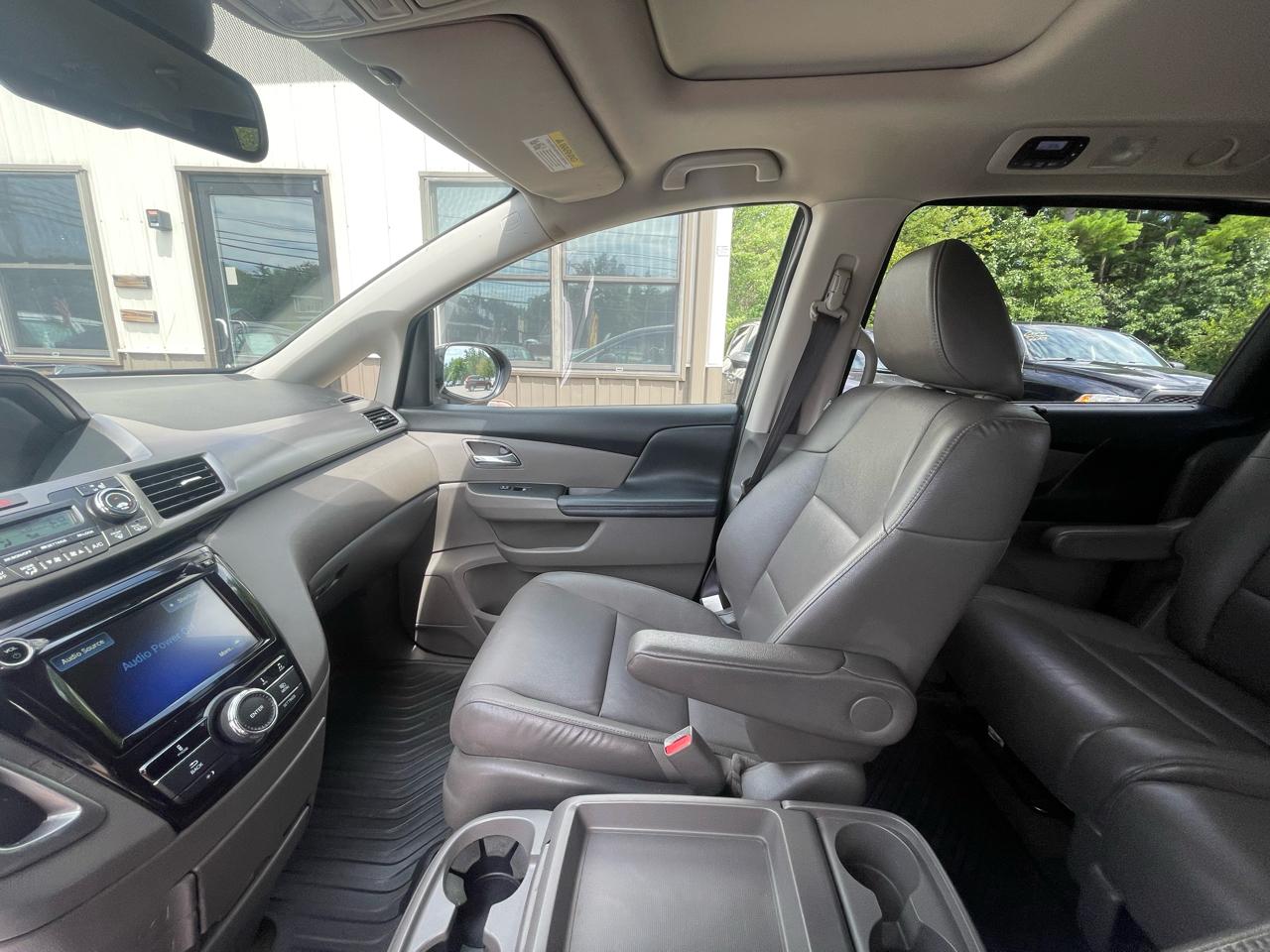Honda Odyssey 5dr EX-L 2016