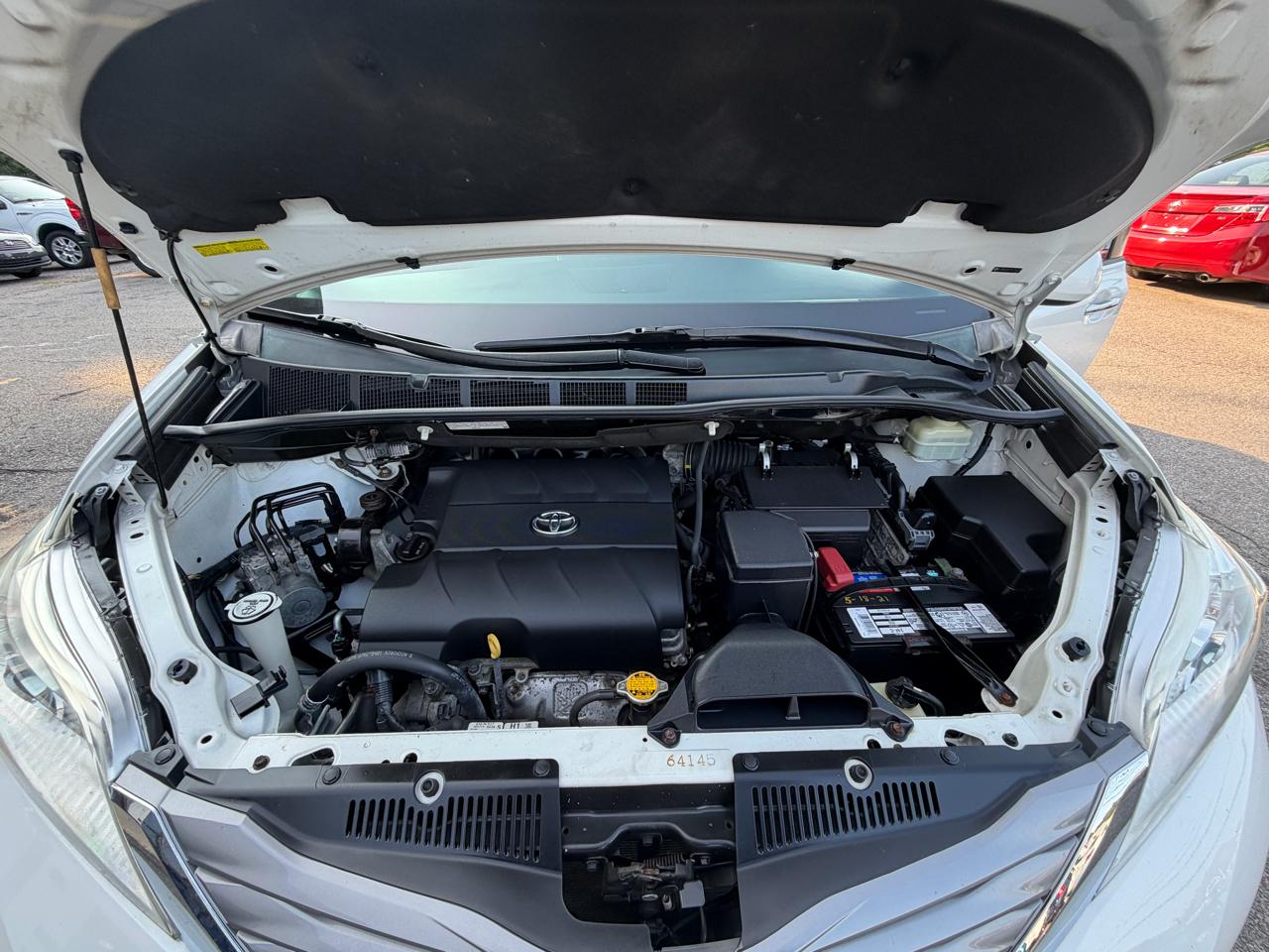 Toyota Sienna 5dr 8-Pass Van XLE FWD (Natl) 2015