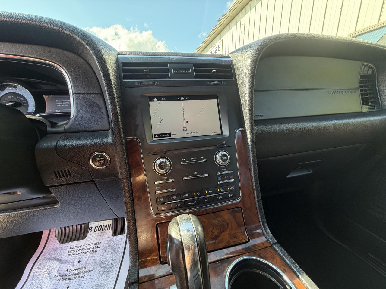 Lincoln Navigator L 4WD 4dr Select 2016