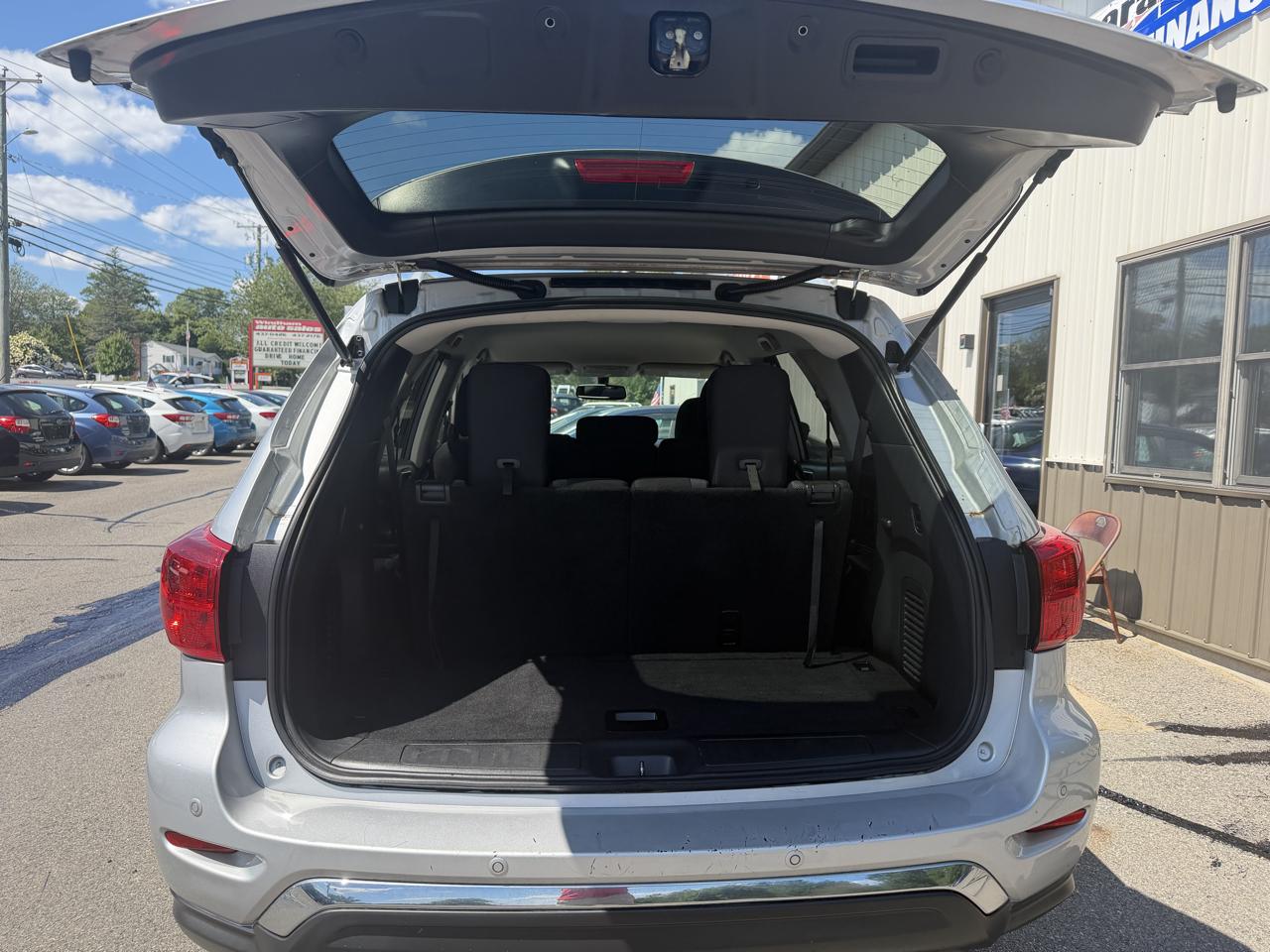 Nissan Pathfinder 4x4 SV 2018