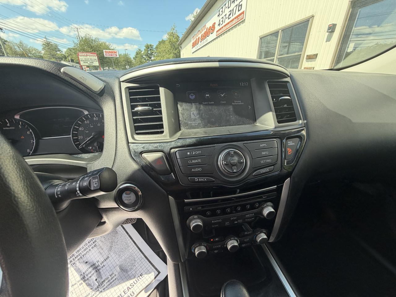 Nissan Pathfinder 4x4 SV 2018