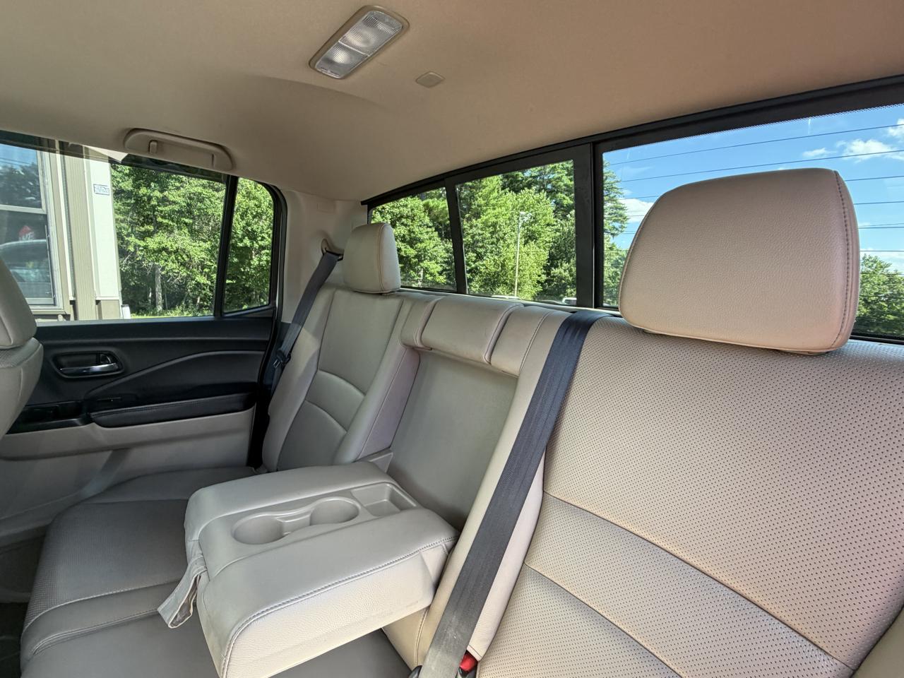 Honda Ridgeline RTL-E 4x4 Crew Cab 5.3' Bed 2017
