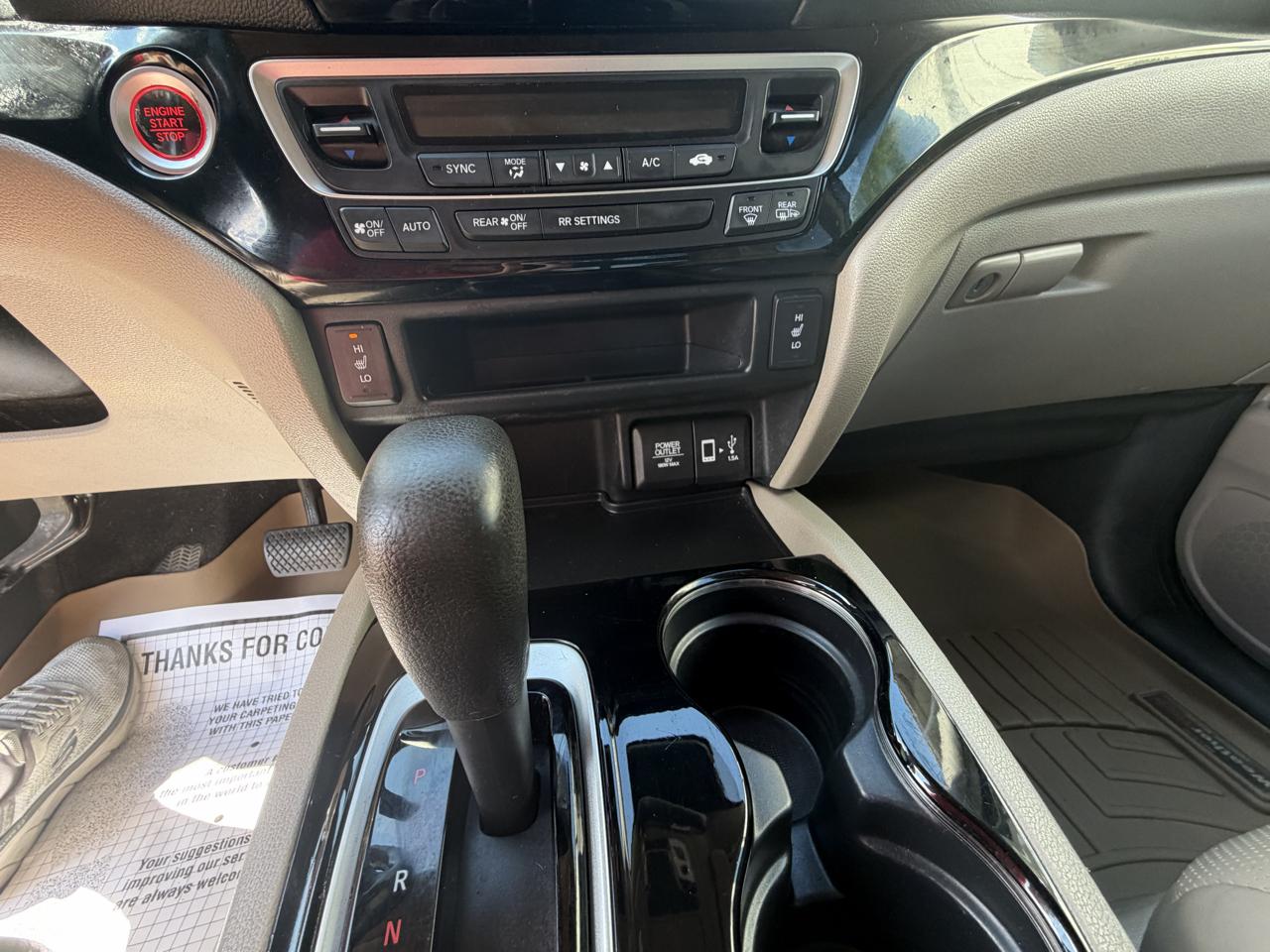 Honda Ridgeline RTL-E 4x4 Crew Cab 5.3' Bed 2017