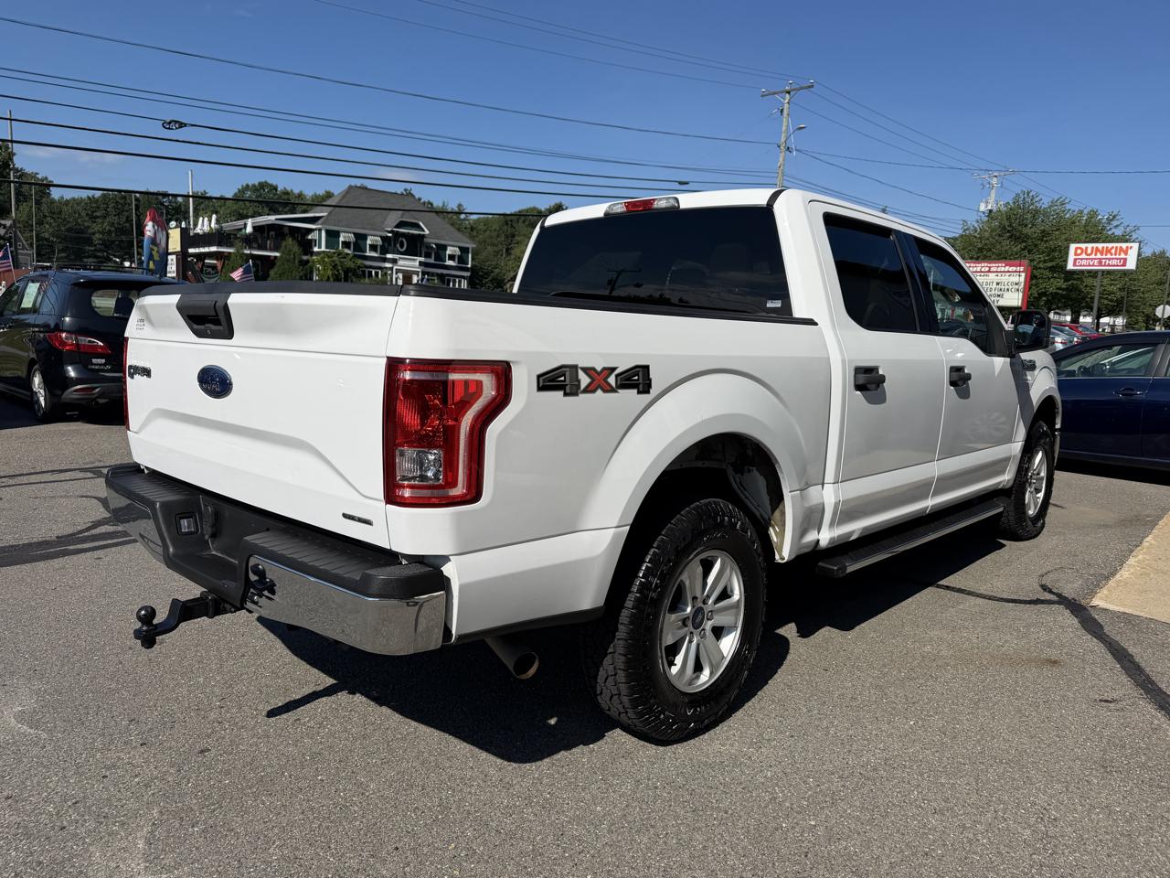 Ford F-150 4WD SuperCrew 145" XLT 2015