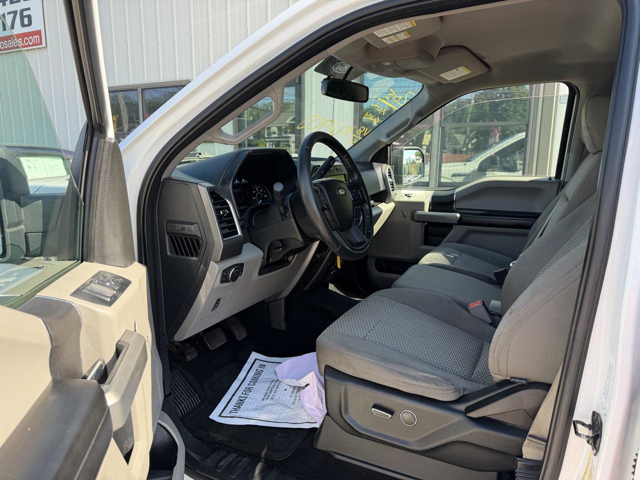 Ford F-150 4WD SuperCrew 145" XLT 2015