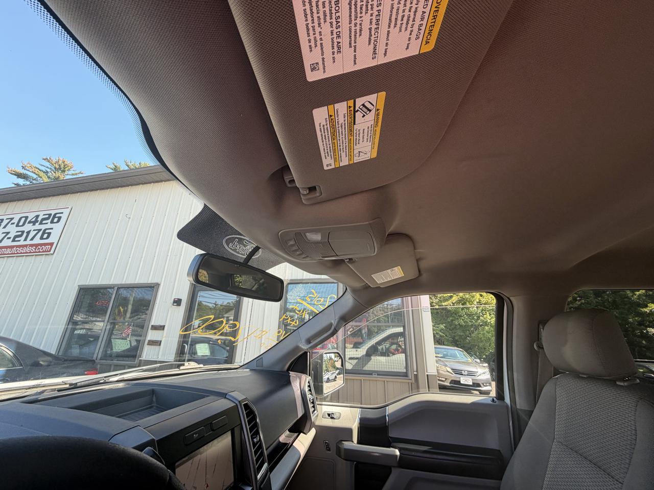 Ford F-150 4WD SuperCrew 145" XLT 2015