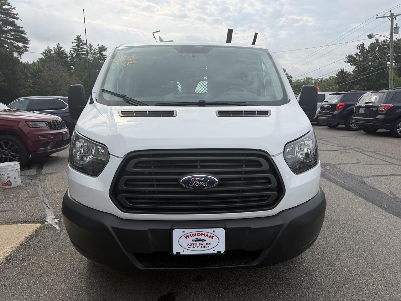 Ford Transit Cargo Van T-250 130" Low Rf 9000 GVWR Swing-Out RH Dr 2015
