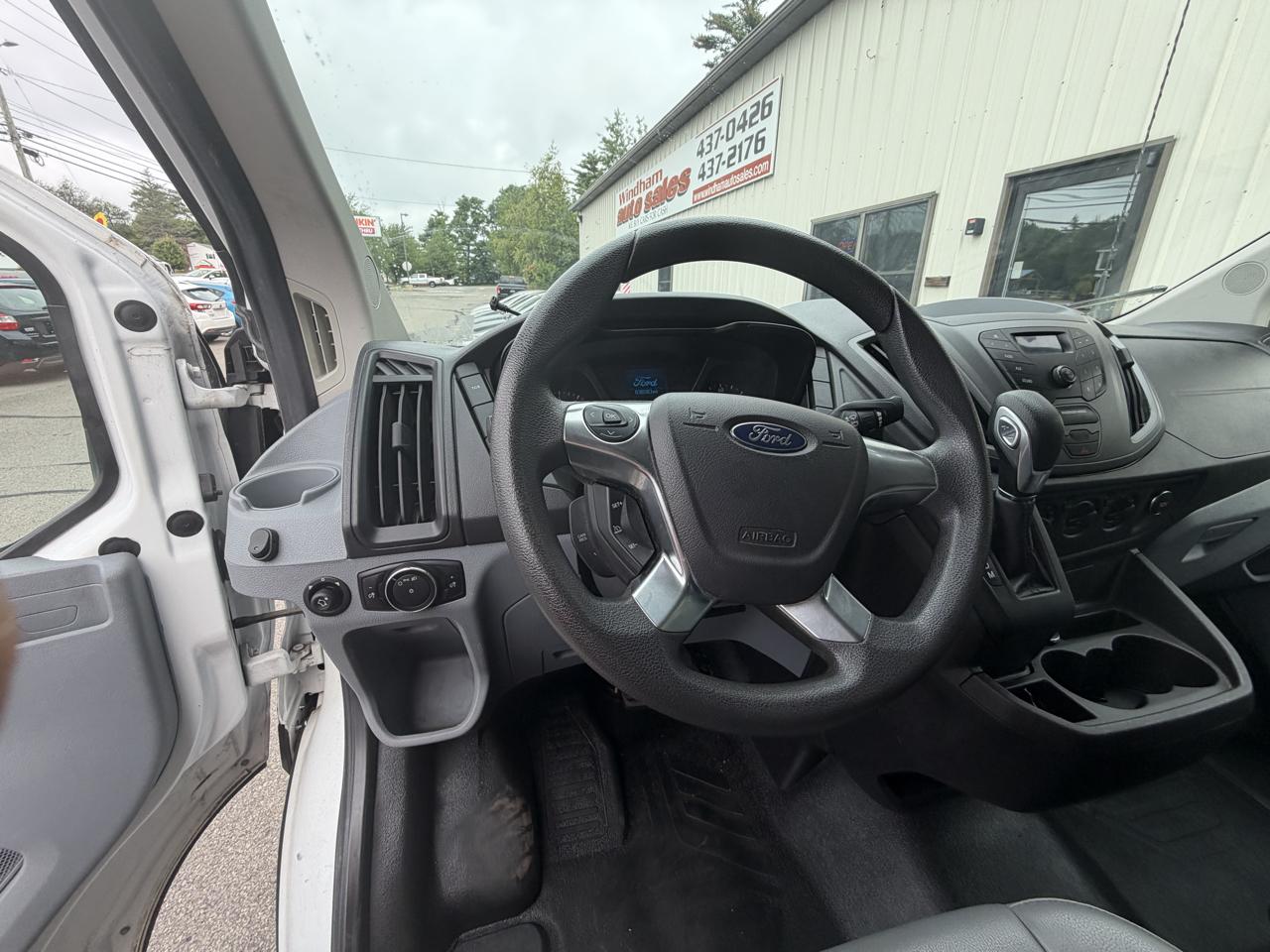 Ford Transit Cargo Van T-250 130" Low Rf 9000 GVWR Swing-Out RH Dr 2015