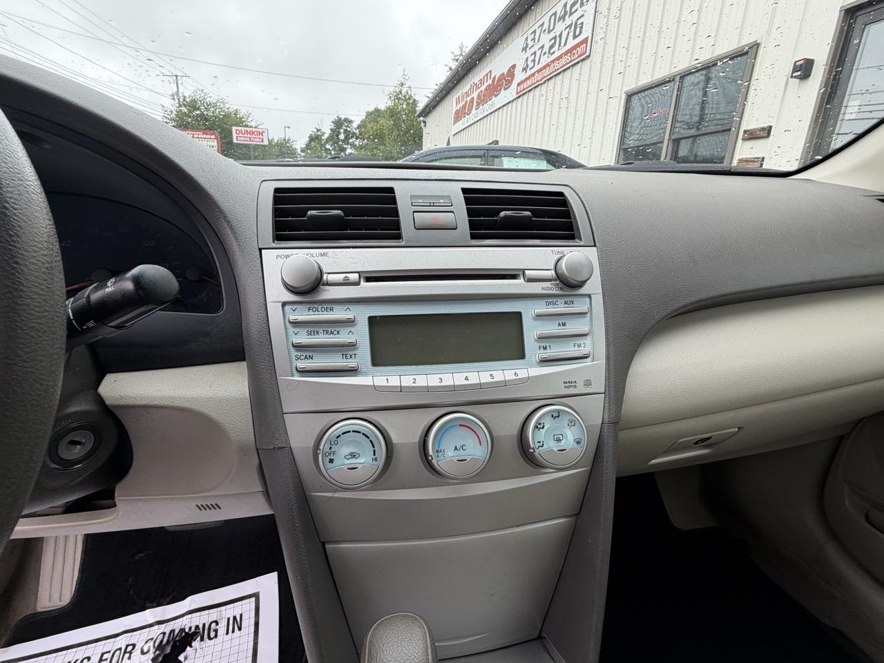 Toyota Camry 4dr Sdn I4 Auto L (Natl) 2009