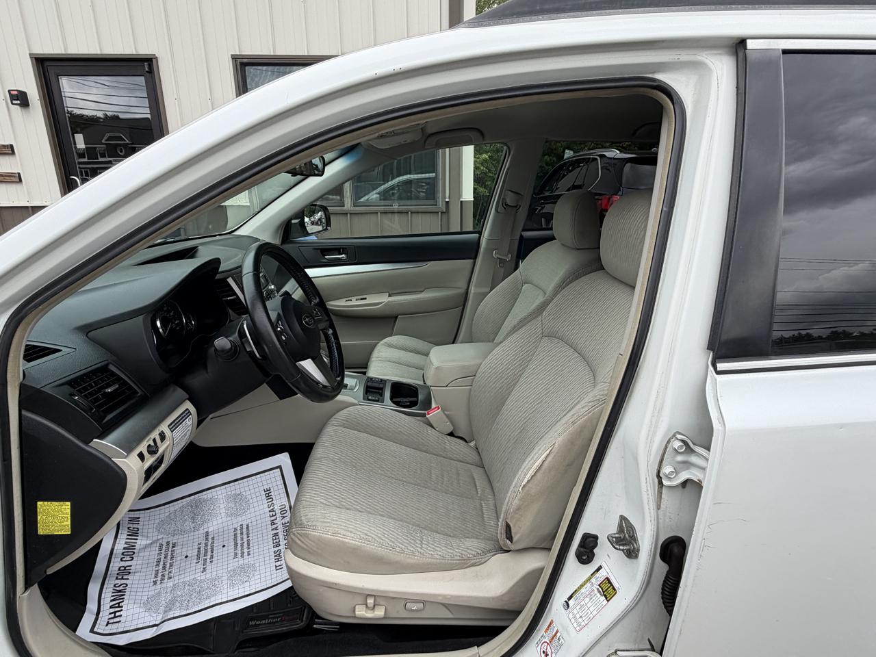 Subaru Outback 4dr Wgn H4 Auto 2.5i Premium All-Weather 2010