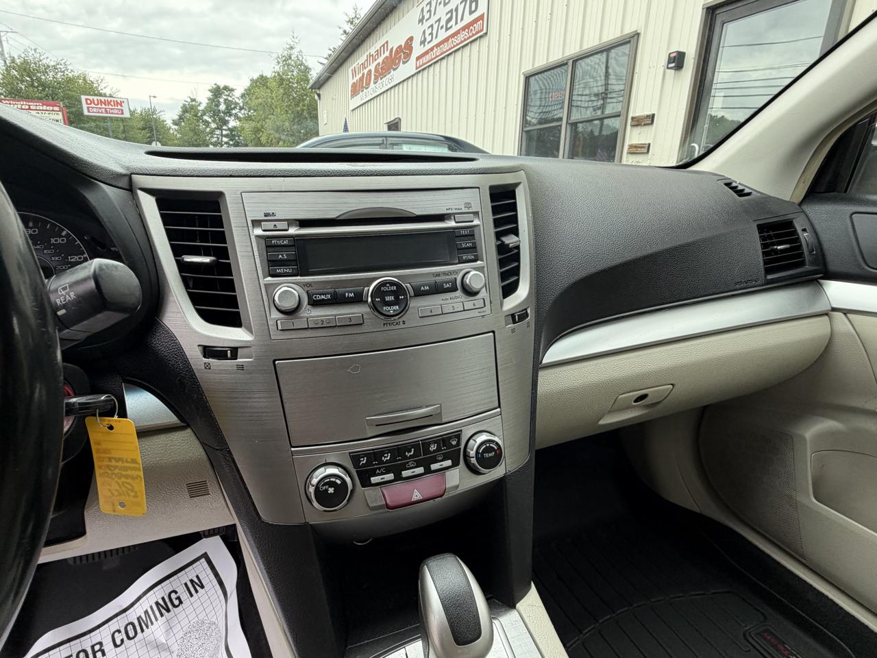 Subaru Outback 4dr Wgn H4 Auto 2.5i Premium All-Weather 2010