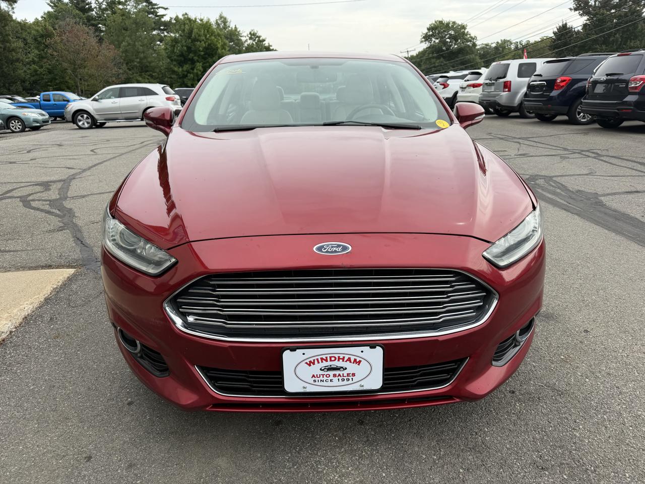 Ford Fusion 4dr Sdn Titanium FWD 2015