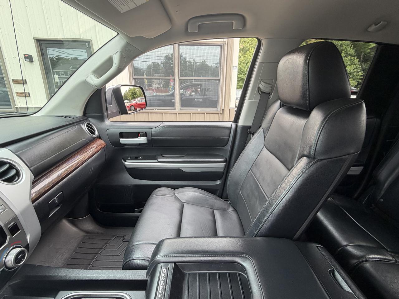 Toyota Tundra 4WD Truck Double Cab 5.7L FFV V8 6-Spd AT LTD (Natl) 2014