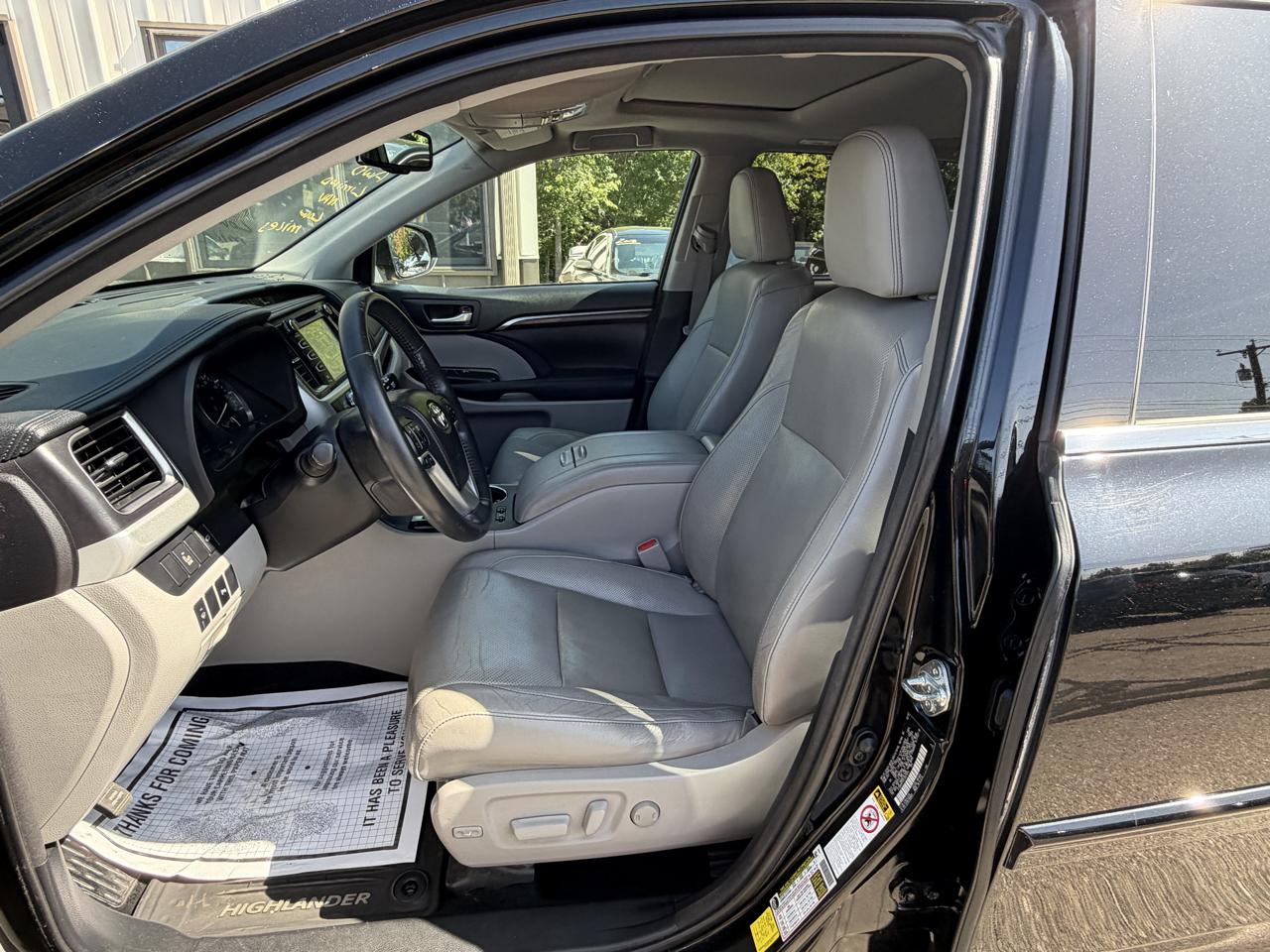 Toyota Highlander AWD 4dr V6 Limited (Natl) 2014