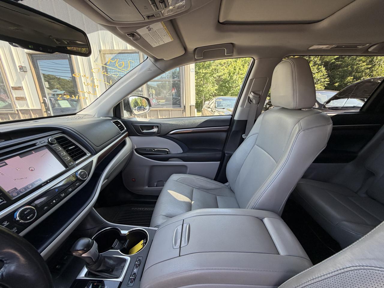 Toyota Highlander AWD 4dr V6 Limited (Natl) 2014