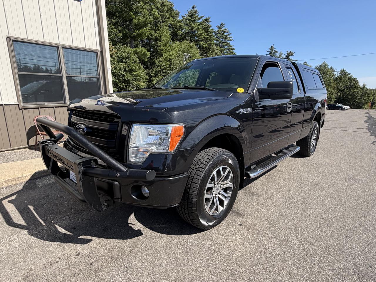 2013 Ford F-150 4WD SuperCab 145" XL