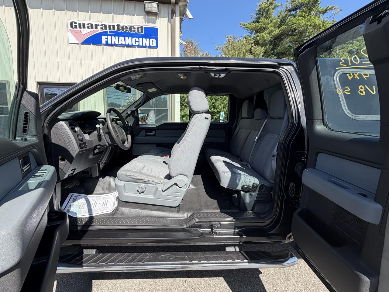 Ford F-150 4WD SuperCab 145" XL 2013