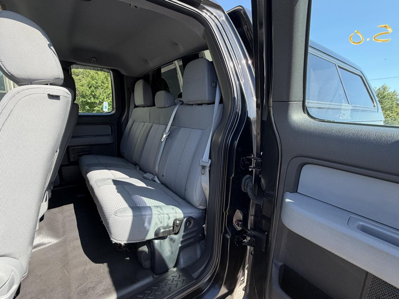 Ford F-150 4WD SuperCab 145" XL 2013