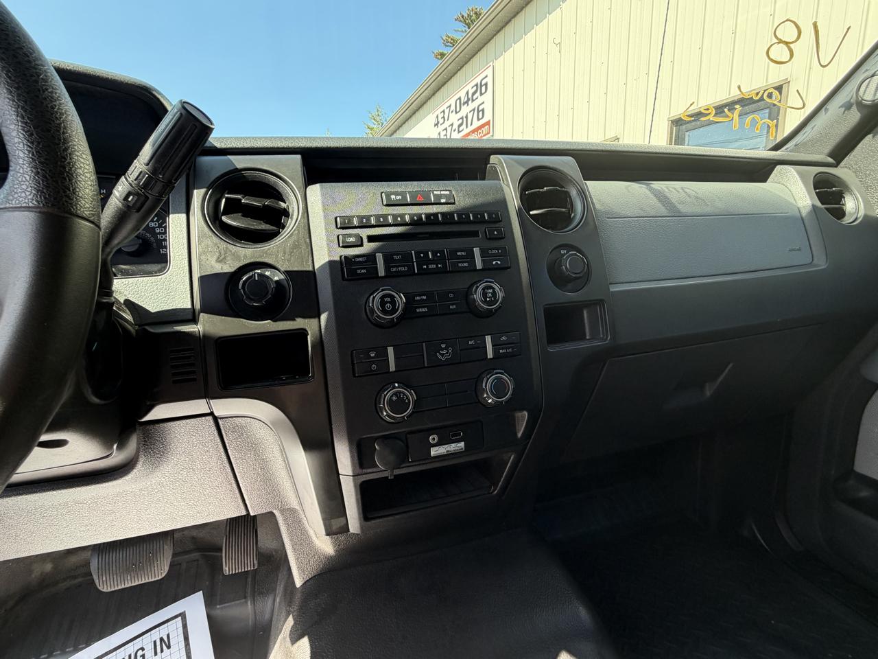 Ford F-150 4WD SuperCab 145" XL 2013