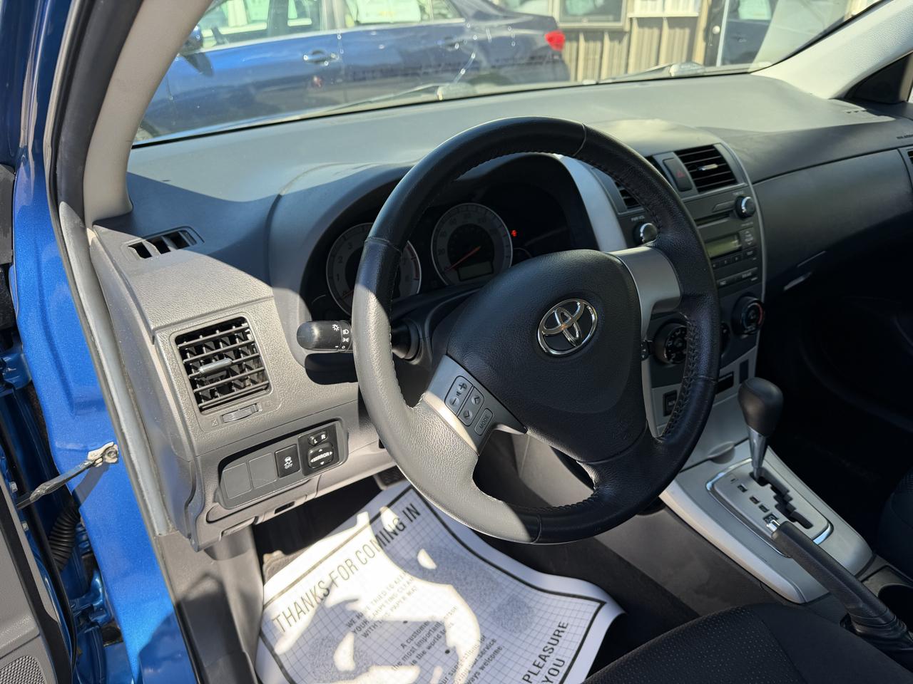 Toyota Corolla 4dr Sdn S Auto (Natl) 2010