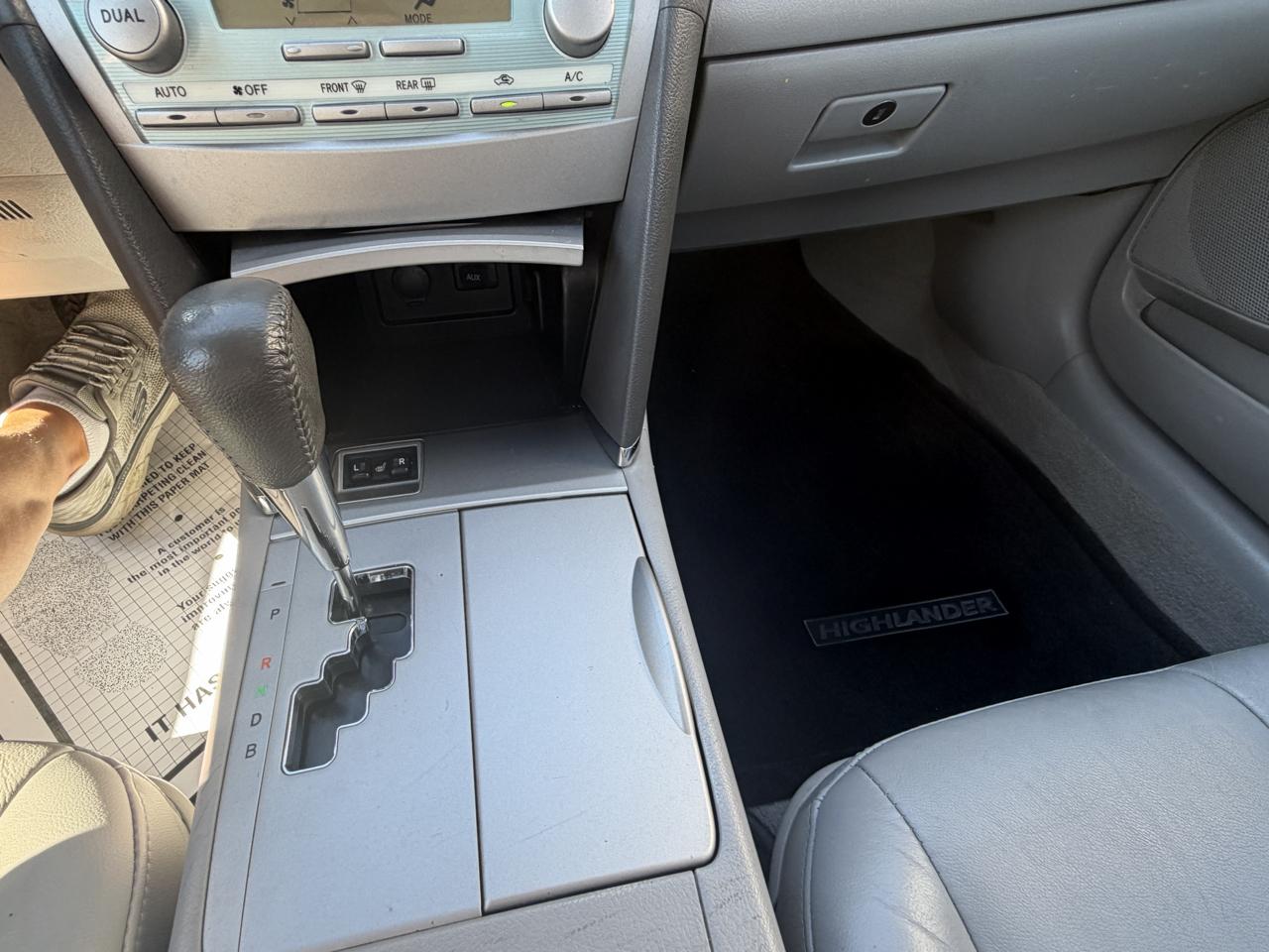 Toyota Camry Hybrid 4dr Sdn (Natl) 2008