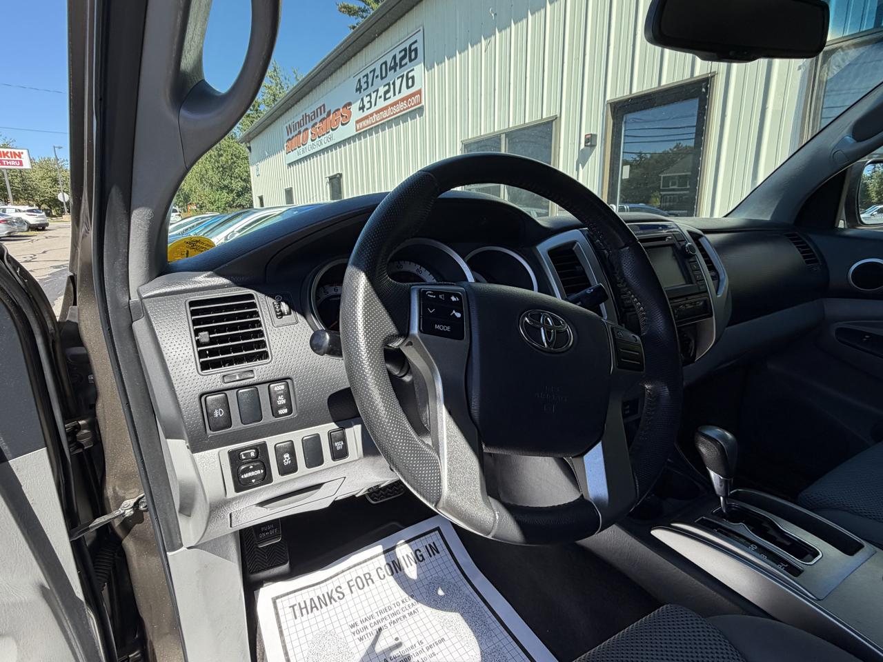 Toyota Tacoma 4WD Double Cab V6 AT TRD Off Road (Natl) 2013