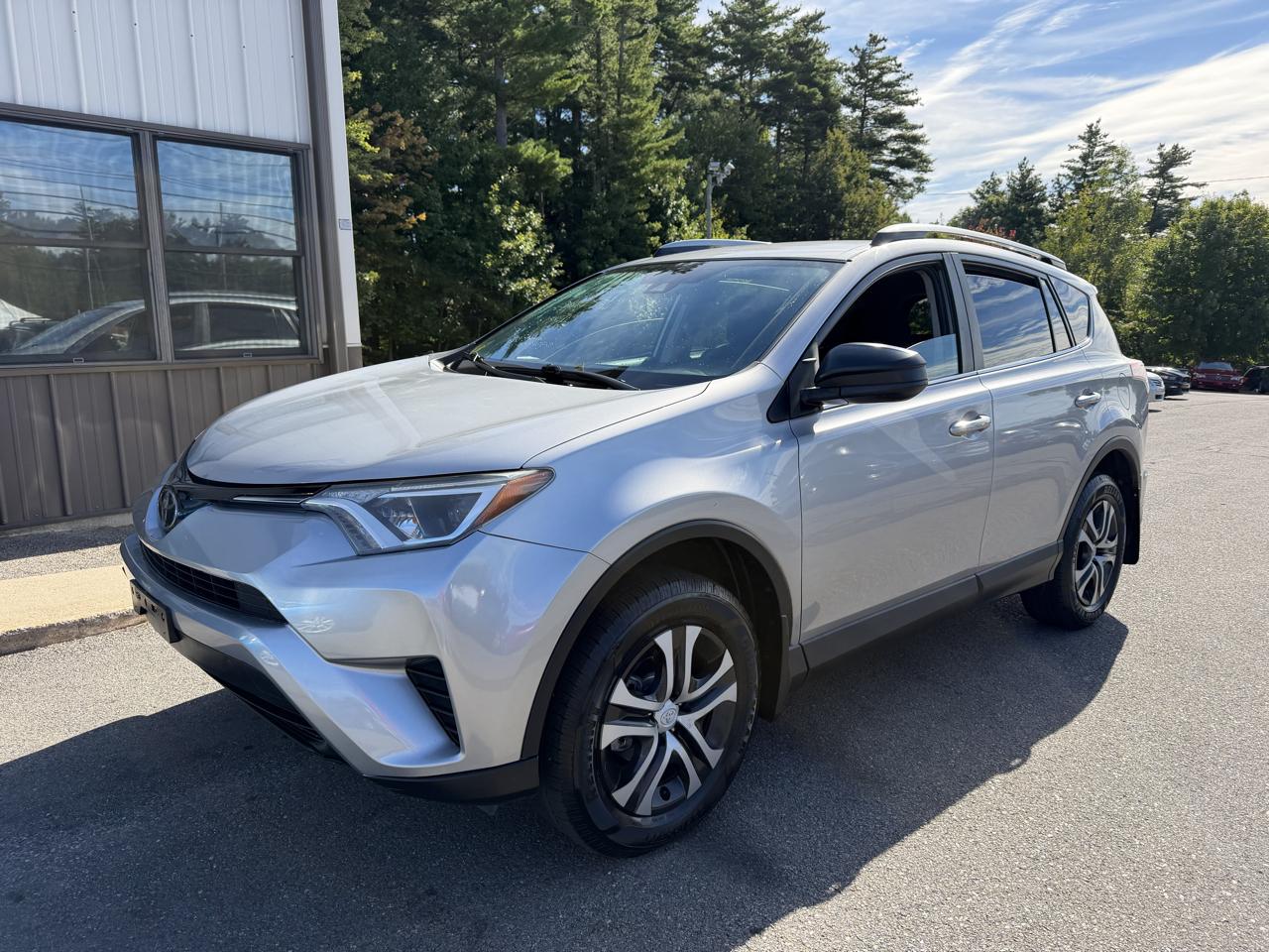 2017 Toyota RAV4 LE AWD (Natl)