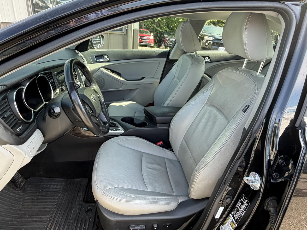 Kia Optima 4dr Sdn 2.4L Auto EX 2012