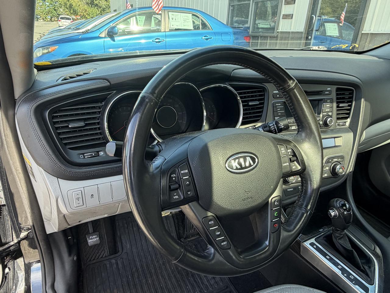 Kia Optima 4dr Sdn 2.4L Auto EX 2012