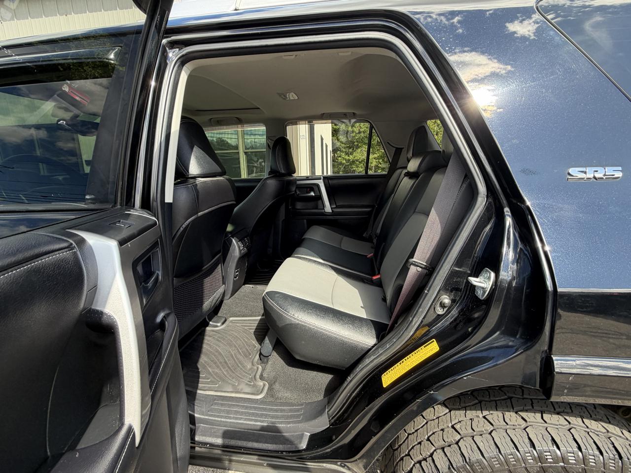 Toyota 4Runner 4WD 4dr V6 Limited (Natl) 2016