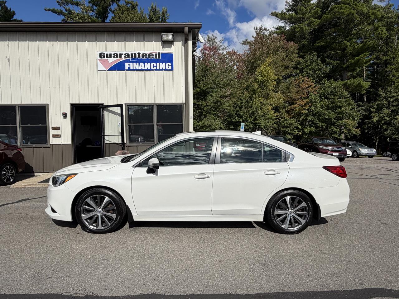 Subaru Legacy 4dr Sdn 3.6R Limited 2016