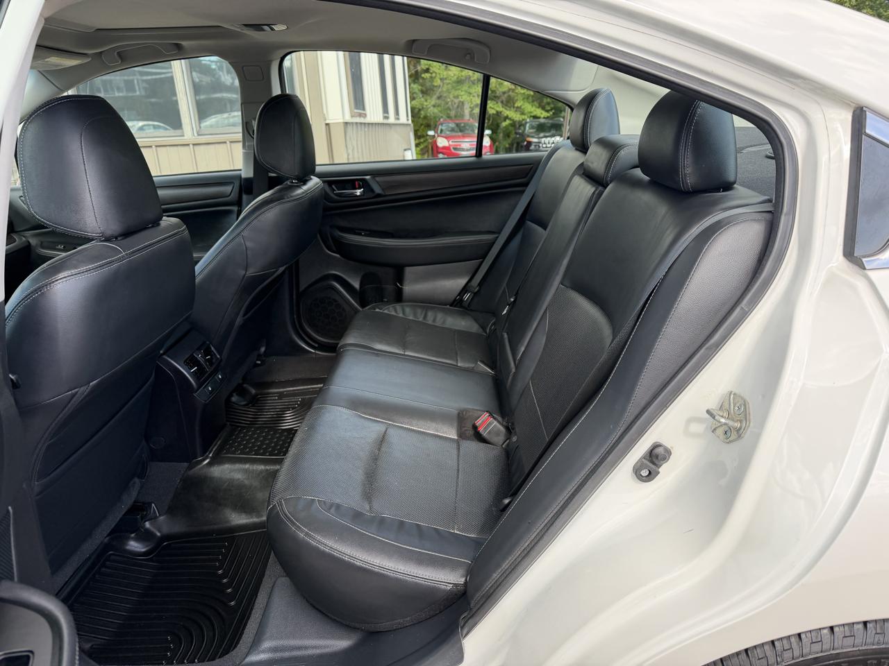 Subaru Legacy 4dr Sdn 3.6R Limited 2016