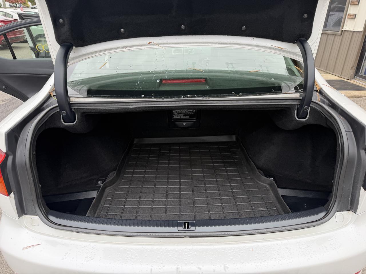 Lexus IS 250 4dr Sport Sdn Auto AWD 2008